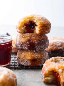 Read more about the article Jelly Donuts Recipe | The Recipe Critic